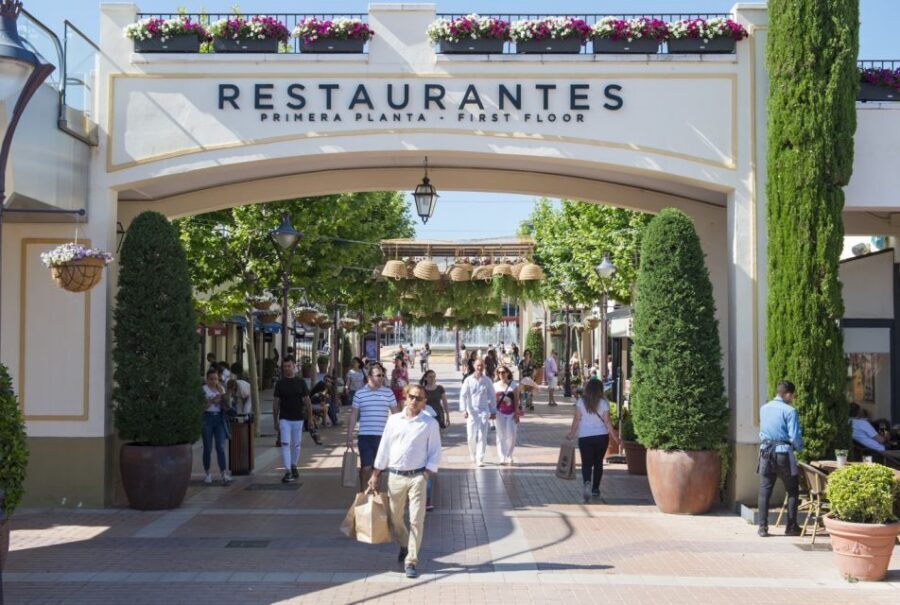Mallorca: Fashion Outlet Shopping Excursion by Bus - Who this excursion is best for (and who should think twice)