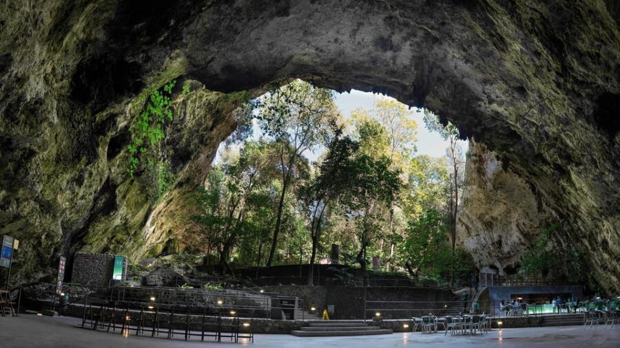 Mallorca: Half-Day Hams' Caves Tour with Pearl Shop Visit - Hams’ Caves and Pearls: What You’re Really Paying For