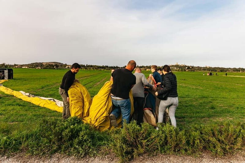 Mallorca: Hot Air Balloon Flight with Private Options - Languages and Who You’ll Be With in the Morning
