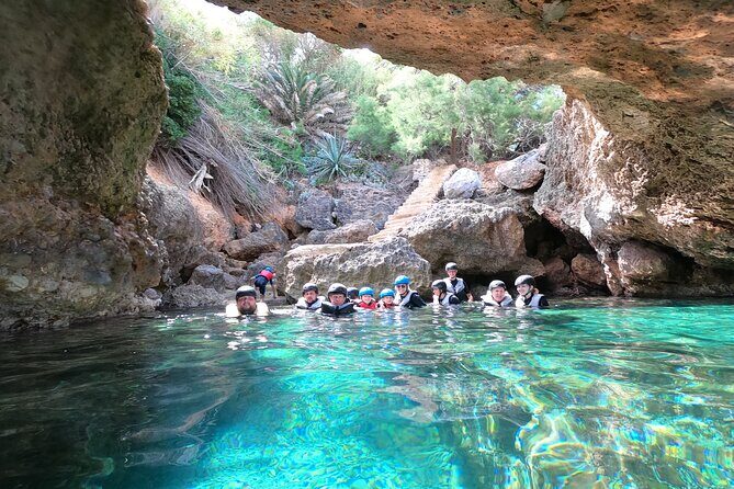 Mallorca: Kayaking, Sea Cave, Cliff Jumping & Snorkel Tour - GoPro photos and videos: instant souvenirs without phone stress