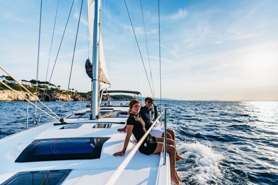 Mallorca: Midday or Sunset Sailing with Snacks and Open Bar - The Crew and Safety Briefing: Small Boat, Serious Care