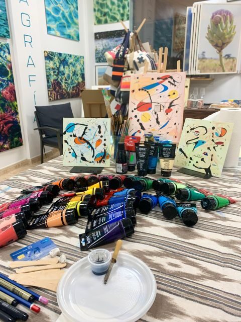 Mallorca: Painting like Miró - Pairing it with a trip in Porto Cristo: making the most of your coastal time