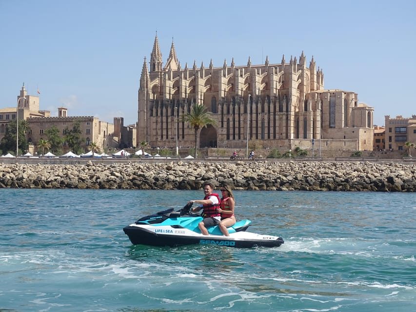 Mallorca: Palma Beach - 55 minutes Jet Ski Excursion - Playa del Arenal to Palma Cathedral: the kind of scenery you can ride through