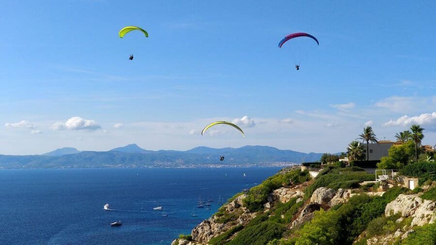 Mallorca: Paratrike Flight with Acrobatics and Engine Stop - Acrobatics and G-Forces: The Thrill Setting