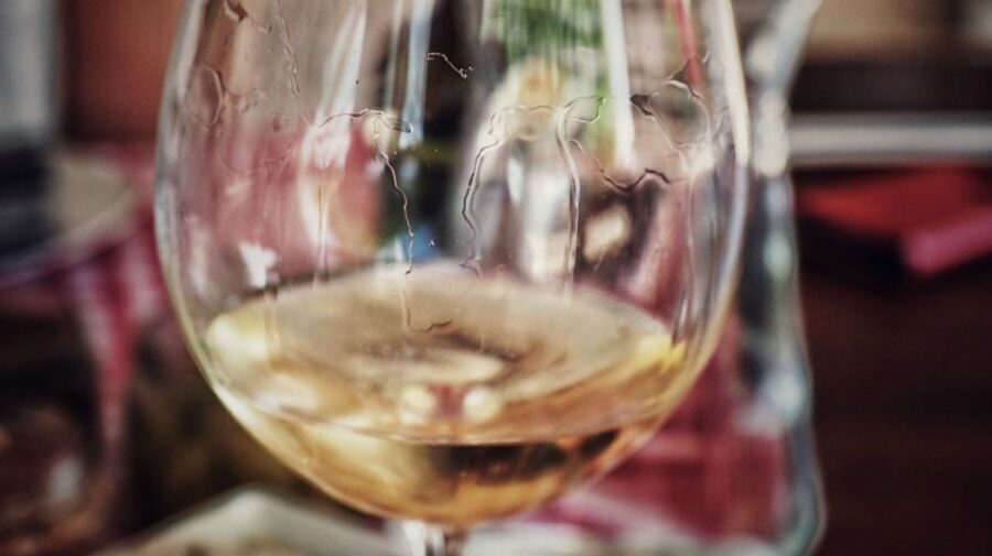 Mallorca: Private Wine Tour with Tasting and Picnic - Inside the Winery: How Mallorca Wine Is Produced and Aged