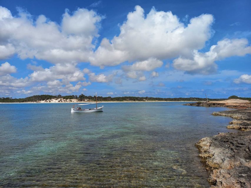 Mallorca: Southern Beaches Private Llaut Boat Tour - Timing, weather, and how to plan your beach day