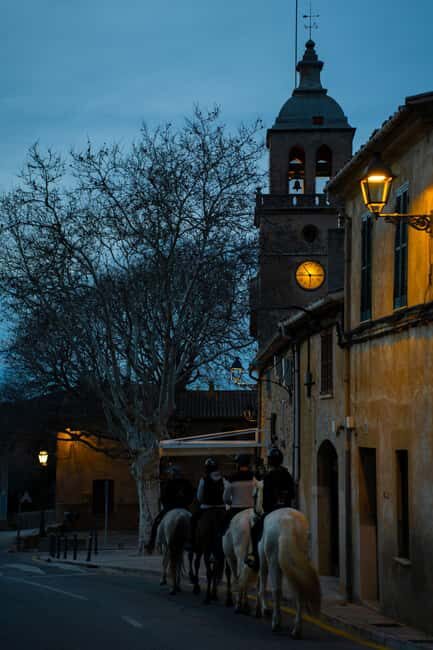 Mallorca: Sunset Horseback Ride with Drinks - Key moments that make this ride worth the money