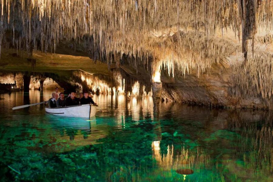 Mallorca: Ticket for Caves of Drach with Pickup Service - Lake Martel: boat ride versus bridge walk