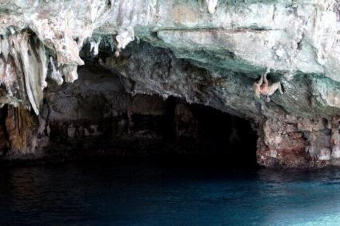 Mallorca Tour: Hams Caves and Pearl Shop with Hotel Pick up - Key highlights at a glance