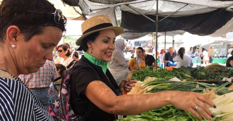 Palma: 2.5-Hour Chinatown Market Tour - The Green Market Stop: Where Fresh Prices Are the Whole Point