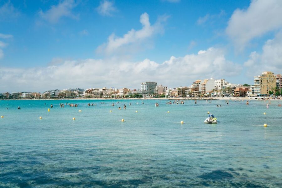 Palma Bay: Parasailing Experience - Up to 50 meters: what that 10-minute parasail feels like