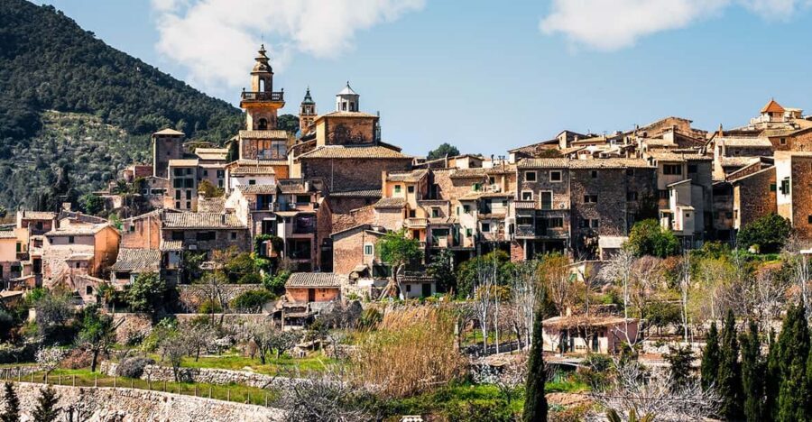 Palma, Cathedral & Valldemossa: Guided walking Tour - Key Highlights You Should Care About