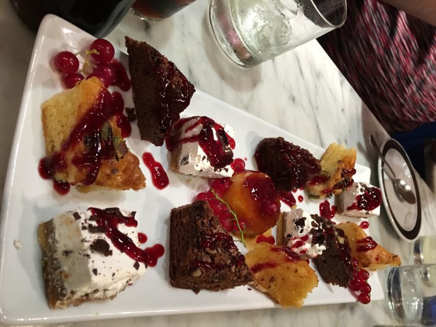 Palma: Culinary Tapas Tour of the Old Town - Dessert Stop and the Finish on Carrer de la Unió