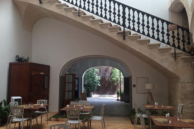 Palma de Mallorca Cultural and Foodie Tour - Historic City Hall and the Streets of Civic Life