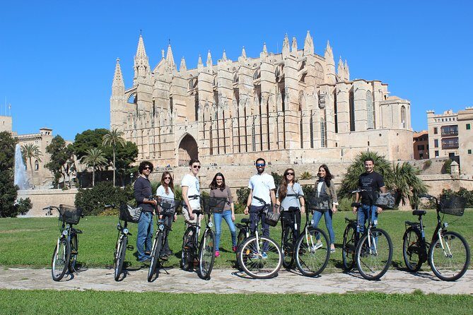 Palma de Mallorca Easy Bike Tour (Small Groups) - La Almudaina: Moorish fortress turned royal residence