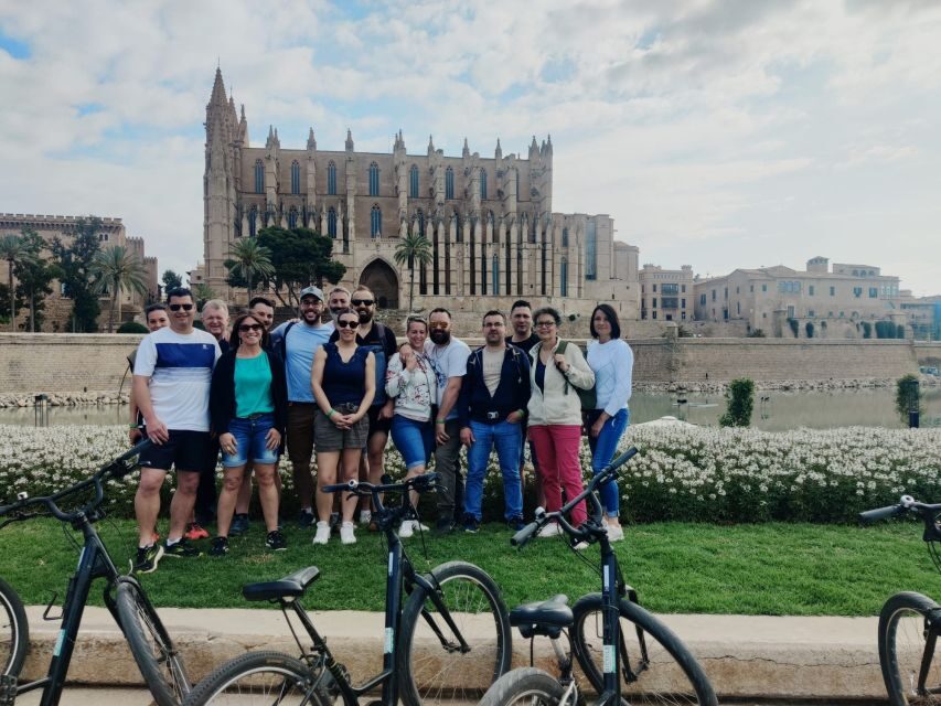 Palma de Mallorca: Guided Bicycle Tour with Tapas & a Drink - Convent de Santa Clara: slow down and look around