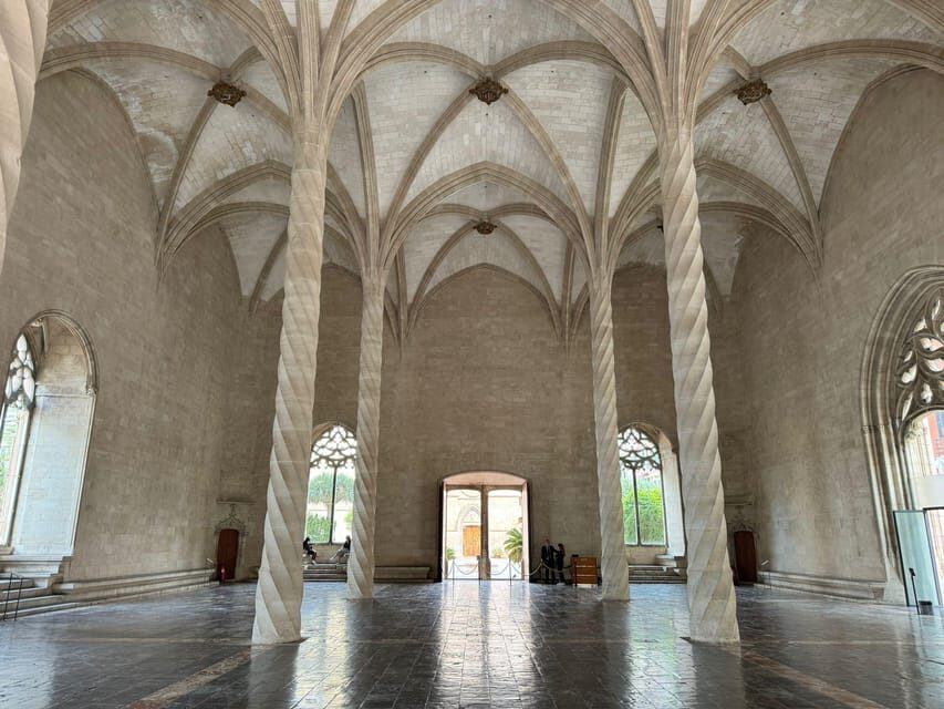 Palma de Mallorca Old Town Guided Bike Tour (Small Groups) - Where you start: Plaça del Rosari, then straight into Old Town energy