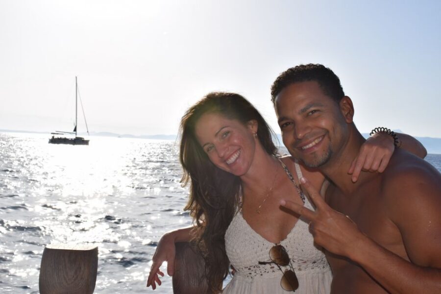 Palma de Mallorca: Palma Bay Boat Tour with Snorkeling - Lunch at sea: homemade Mediterranean pizza + included water