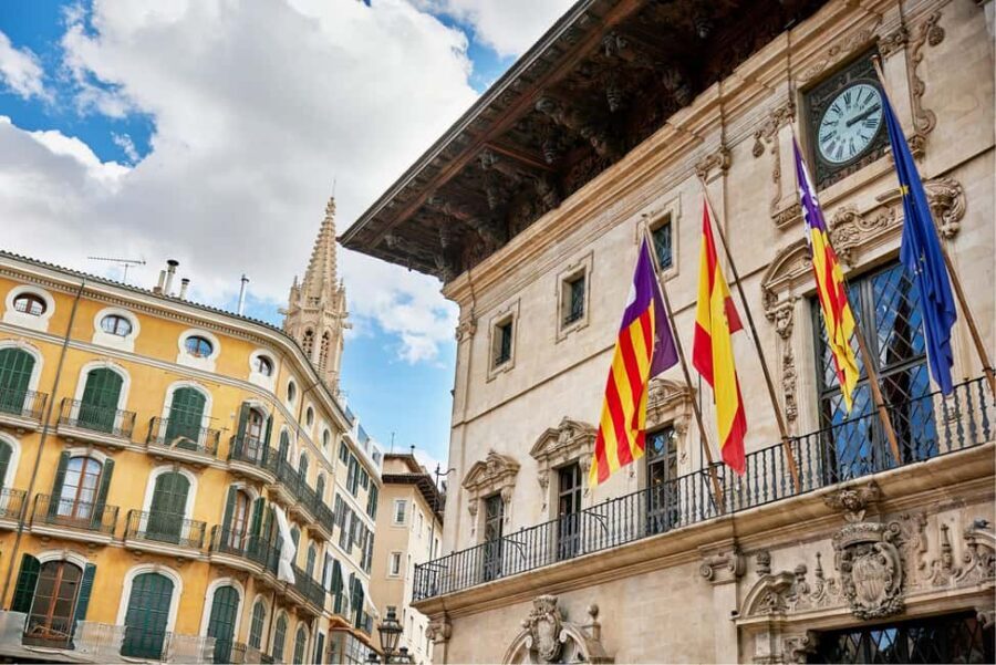 Palma de Mallorca: Small-Group Tour & Fast-Track Cathedral - Duration, pacing, and group size: how it feels in real life
