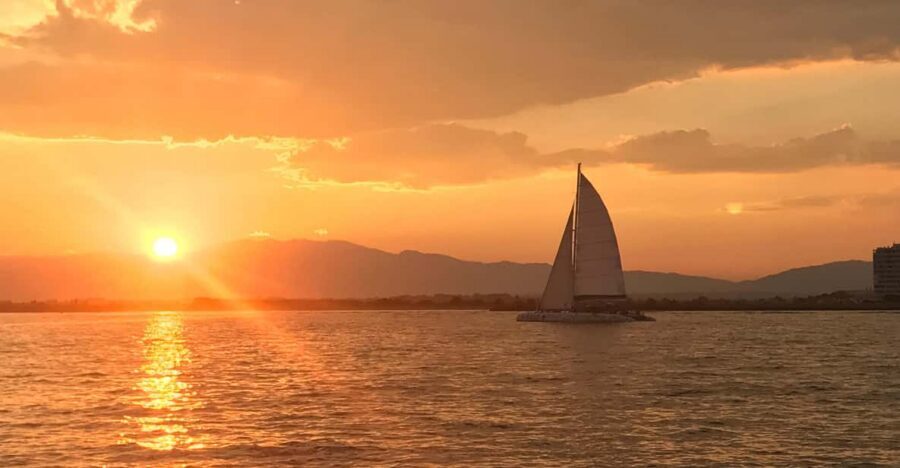 Palma de Mallorca: Sunset Sailing Catamaran Trip with Drink - The Magic Catamarans Dock in Palma Port: Get There Early