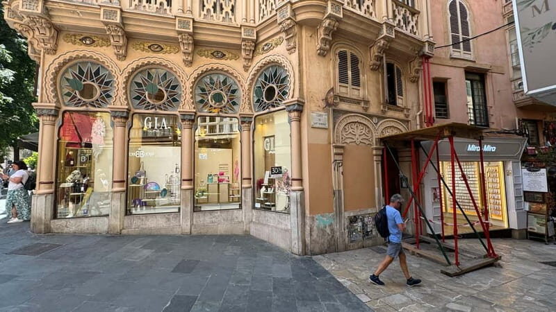 Palma in person and away from the crowds - Old Town Streets and Hidden Squares: How You’ll Actually See Palma