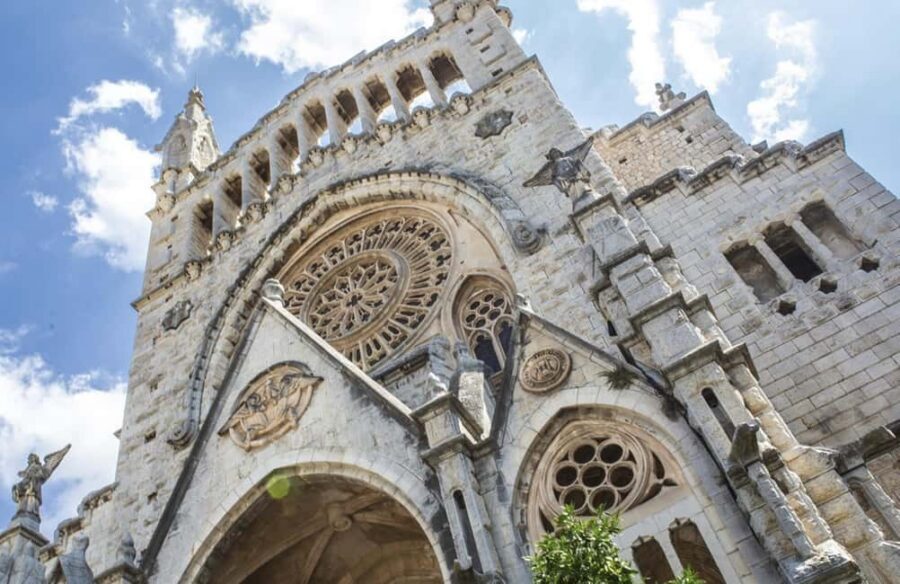 Palma: Mallorca Island Tour Via Boat, Train, and Bus - Puerto de Sóller to Sóller by tram: a ride that puts you in local rhythms