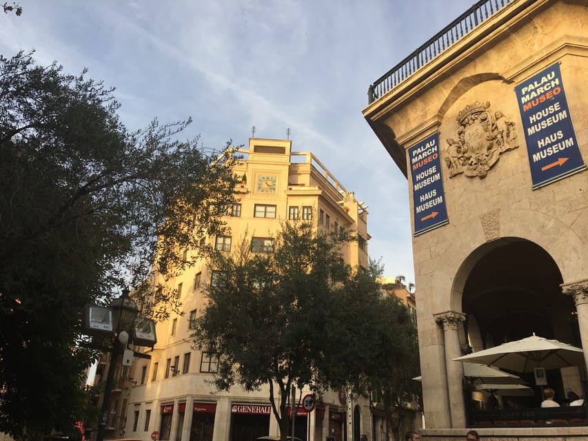 Palma Old Town Insider Tour with visit of the Cathedral - La Llonja, Consolat de la Mar, and the Merchant Mindset