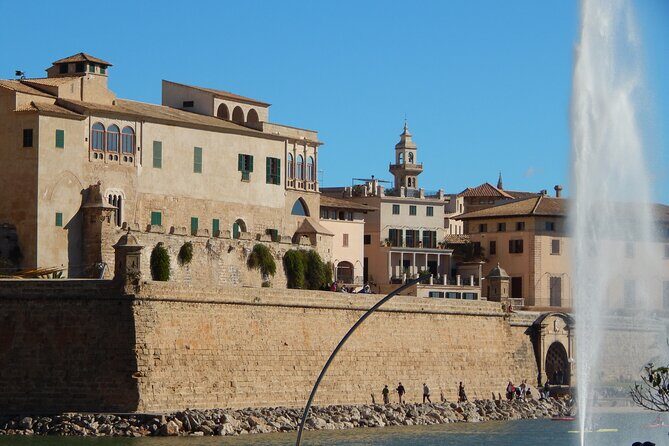 Palma Old Town & The Cathedral of Mallorca with Mallorcan pastry - Palau de l’Almudaina: royal life in stone form
