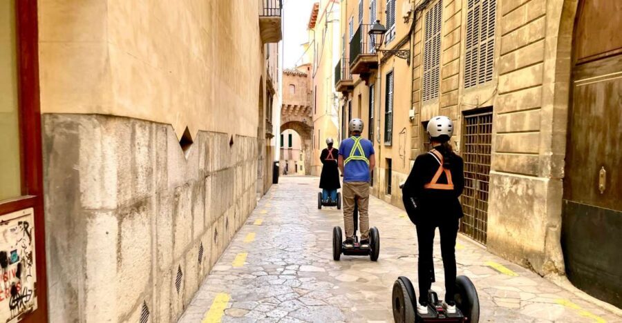 Palma: Private Guided Segway Tour - Getting Oriented: Training, Helmet, and the Start Near La Seu