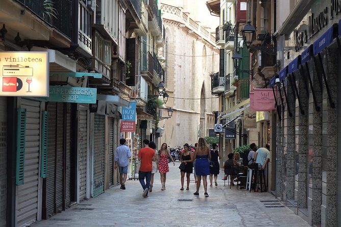 Palma's Alternative History: A Self-Guided Audio Walk - Key highlights you’ll actually feel on the walk