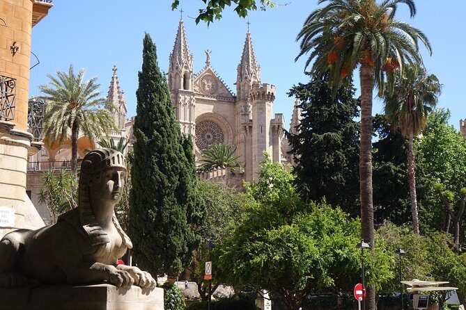 Palma's Alternative History: A Self-Guided Audio Walk - Start at Parc de la Mar: where Palma’s sea shows up