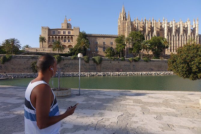 Palma's Alternative History: A Self-Guided Audio Walk - Who should book this audio walk, and who might skip it