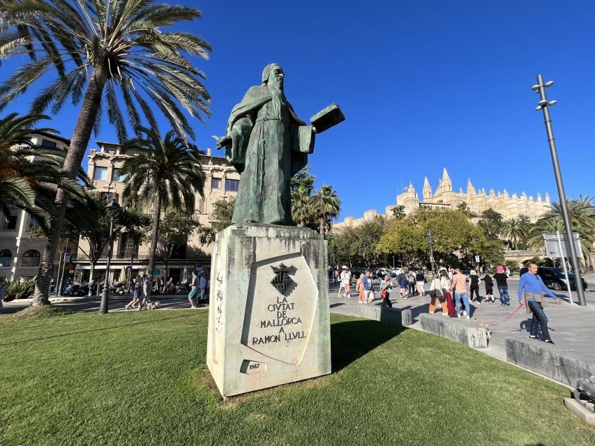 Palmas sightseeing highlights in a private and exclusive way - Should you book this private Palma old-town highlights tour?