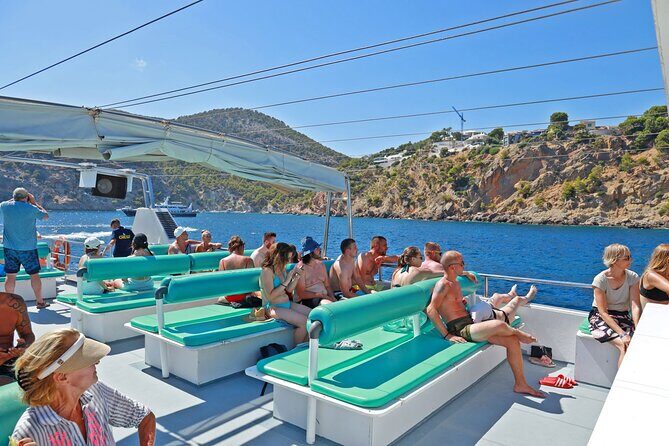 Paradise 4h Catamaran Tour of Mallorca and Puerto Andratx - What You Actually Do on This 4-Hour Mallorca Catamaran