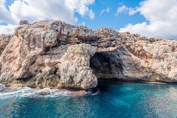 Paradise 4h Catamaran Tour of Mallorca and Puerto Andratx - Port d’Andratx Free Time: How to Use Your 40 Minutes
