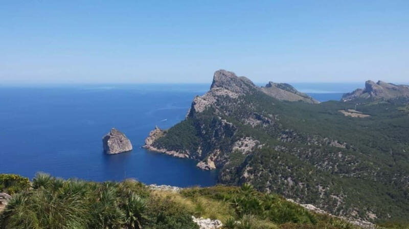 Peguera: Half Day Slingshot Tour - The South-West route: Palma, Paseo Maritimo, Esporles, Banyalbufar, Estellencs