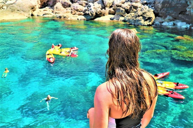 Pollença: Kayak Discovery – Snorkeling and Caves - Cliff jumping and relaxing: the tour’s best balance