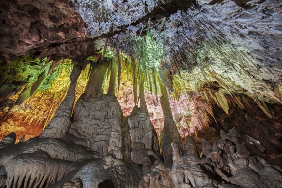 Porto Cristo: Caves of Hams Entry Ticket - Using the Cuevas dels Hams box office and avoiding stress