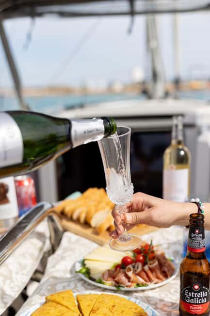 Private and exclusive sailing in the Bay of Palma and surrounding area - Where You Start: Club de Mar and Mooring 123