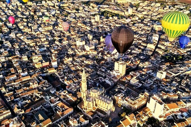 Private Balloon Flight Over Mallorca for Two People - Weather and Safety: What to Expect When the Sky Changes