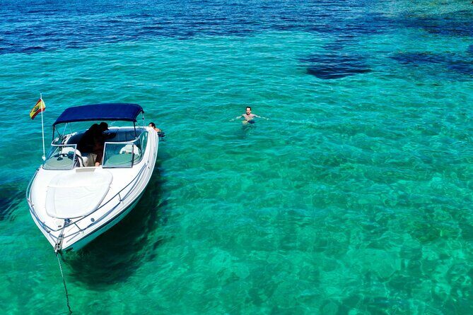 Private boat tour with snorkeling - Included essentials: snorkeling gear, floats, and real comfort