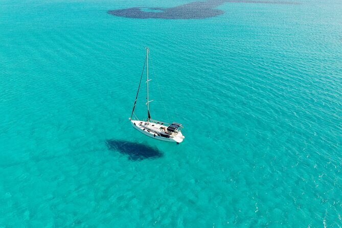 Private sailing with Paella and Tapas in Palma - Palma Bay on a private sailboat: what you’re really buying