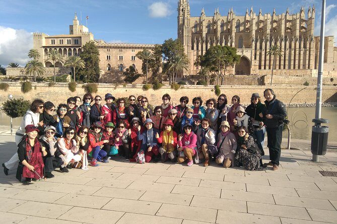 Private tour for my family from a cruise - Castell de Bellver: octagonal meaning and big Palma angles