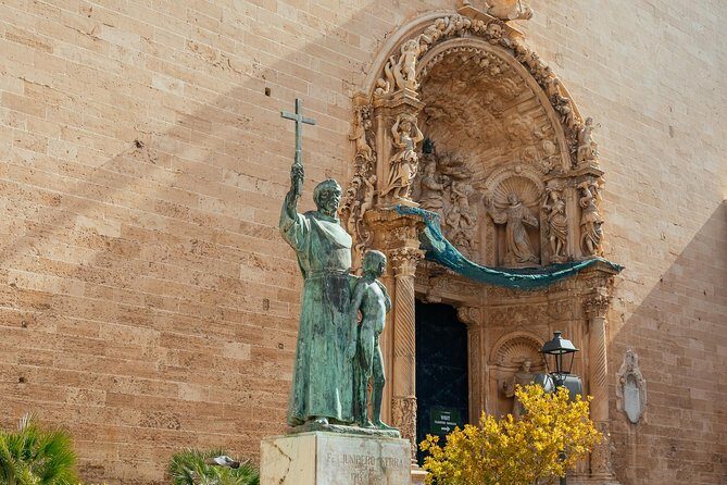 PRIVATE TOUR of Palma de Mallorca: Highlights & Hidden Gems - Tips for getting the most out of your 2.5 hours