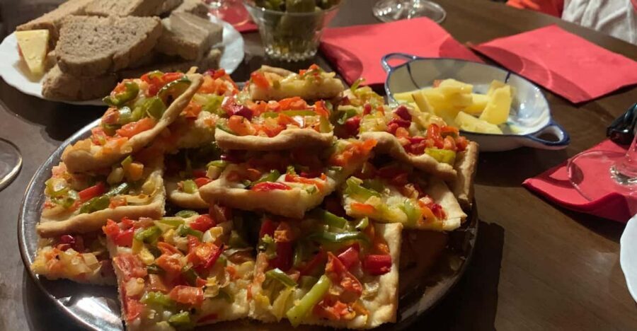 Private tour: Wine and tapas, experience real Mallorca - Winery visit: a tasting session led by the person behind the wine