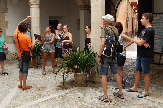 Private walking tour in Palma de Mallorca with local guides. - Santa Eulàlia: A Parish Church Stop That Feels Local