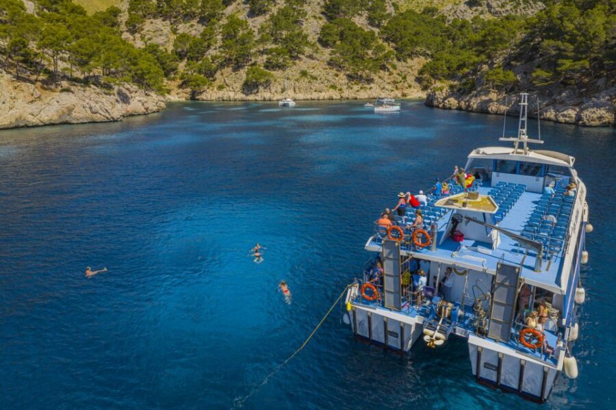 Puerto Pollença: Ferry to Formentor Beach - Meeting behind Stay Restaurant: the easiest place to start