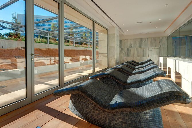 Relaxing back massage & day SPA - Sauna + Steam After Your Massage: How to Use the Finish Time