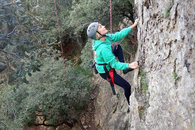 Rock climbing on Mallorca - Meeting in Valldemossa: Getting There Without Stress