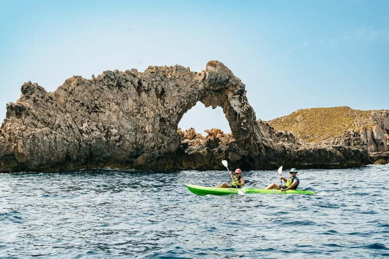 Santa Ponsa: Marine Reserve Kayak Tour - Languages and group feel: why communication seems to work